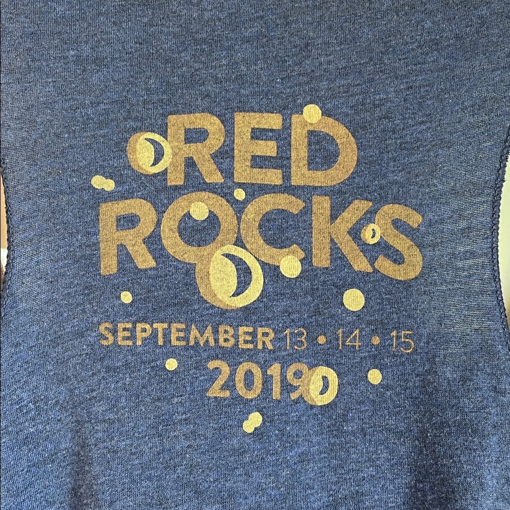 Greensky Bluegrass Red Rocks Racerback Relaxed Tank Tee, Size XL - Picture 4 of 4